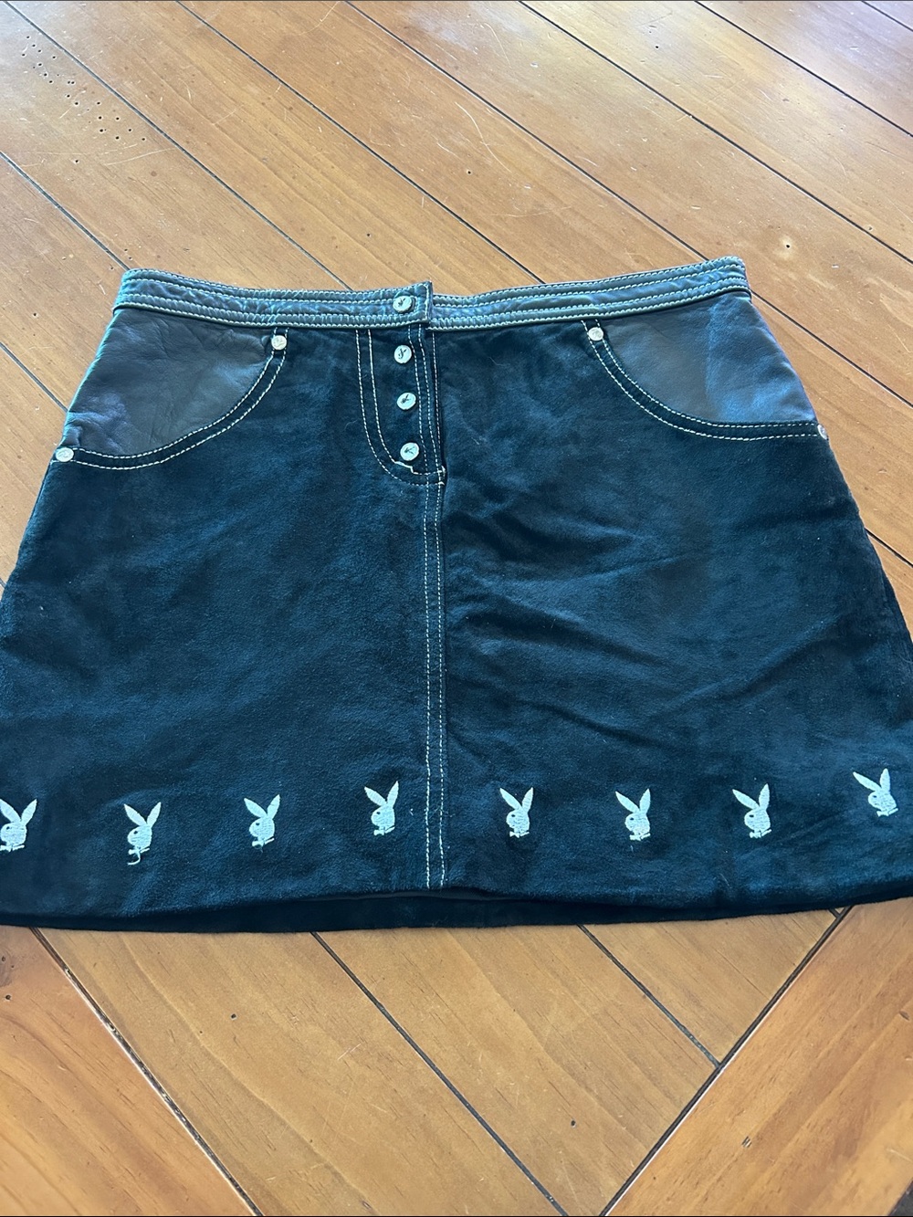 Vintage Playboy Leather & Suede Bunny Logo Mini Skirt – Size 8 - Picture 1 of 6